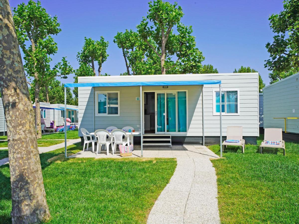 Holiday Home Garda Blue By Interhome Rivoltella del Garda Luaran gambar