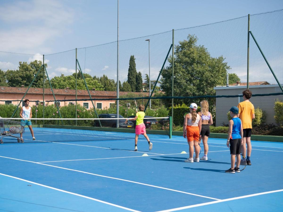 Holiday Home Garda Blue By Interhome Rivoltella del Garda Luaran gambar