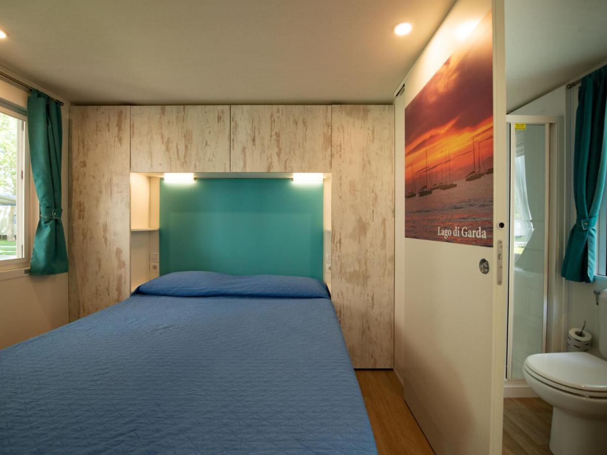 Holiday Home Garda Blue By Interhome Rivoltella del Garda Luaran gambar